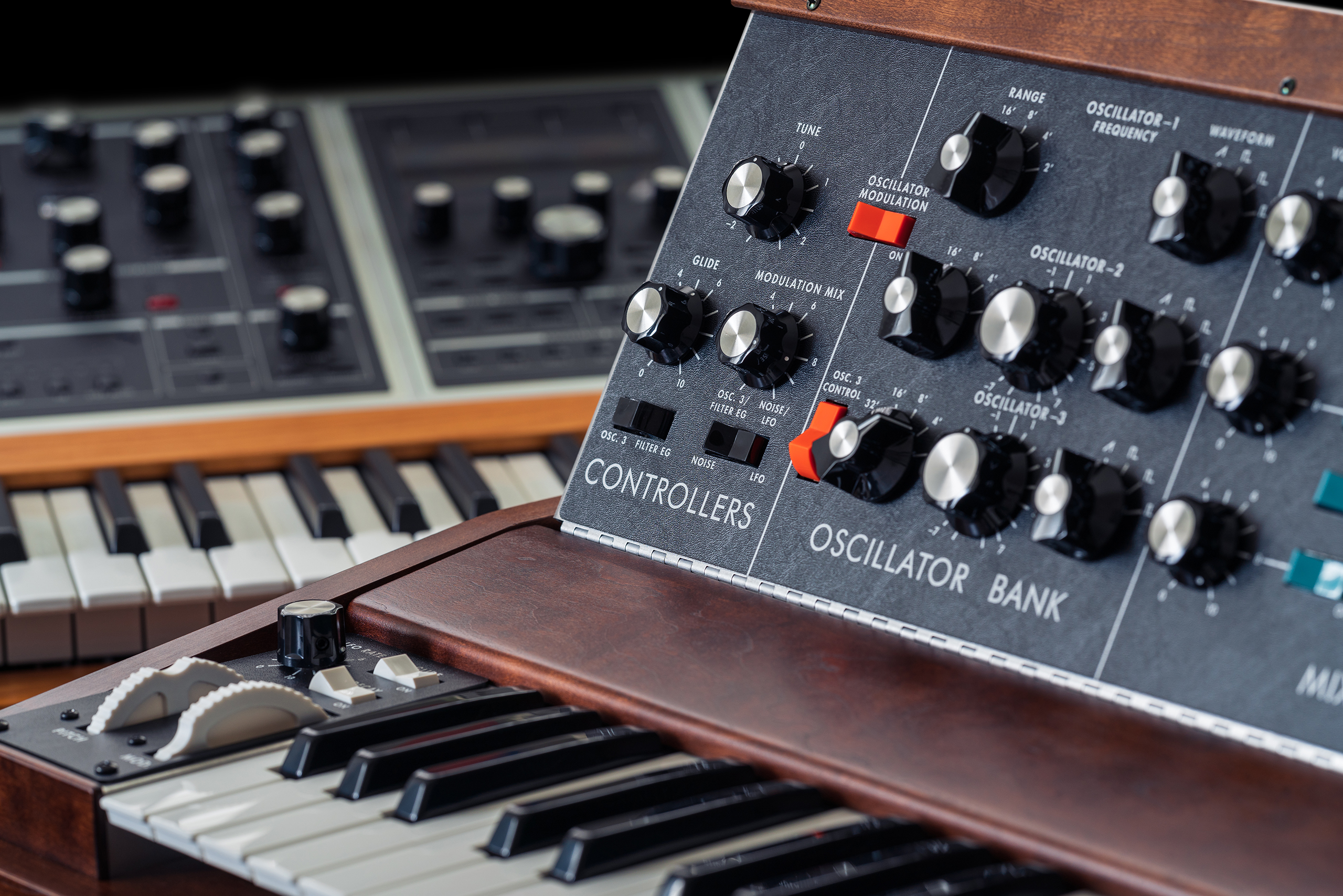 原点にして頂点、「Minimoog Model D」｜TAK-H.NET